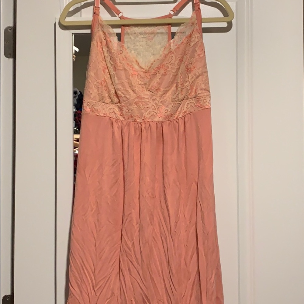 Kindred Bravely nursing gown